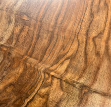 Load image into Gallery viewer, Acacia Straight Edge 2