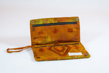 Load image into Gallery viewer, Clutch Purse of Vintage Kimono Fabric