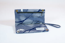 Load image into Gallery viewer, Clutch Purse of Vintage Kimono Fabric