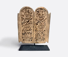 Load image into Gallery viewer, Small pair of Balinese temple doors, from a home shrine, early 1900s
