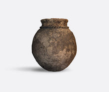 Load image into Gallery viewer, Archaic Pot

