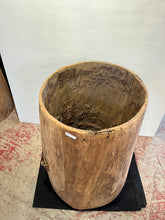Load image into Gallery viewer, Teak Drum 16
