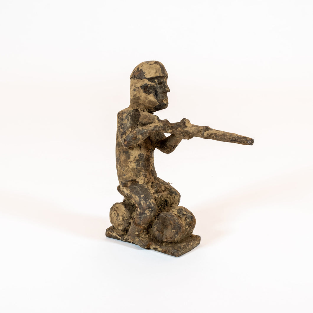 Sculpture Man with gun